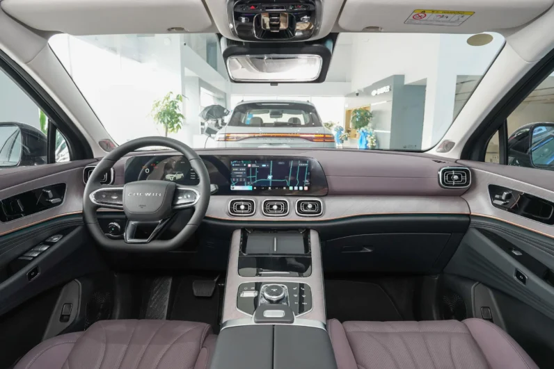 CHERY FULWIN T10