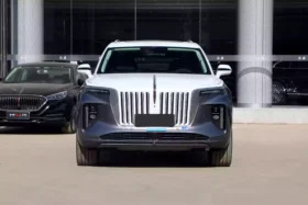 Hongqi E-HS9